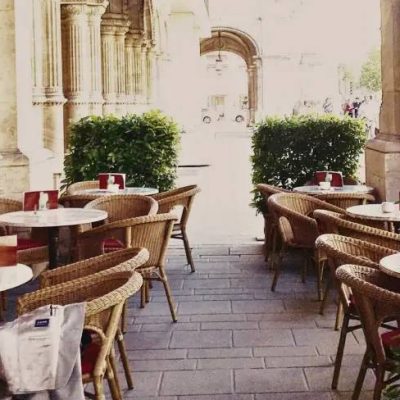 YRB-hero-sandi-filter_650x488-1 Strategic Communication Austria in Strategic communication studio in Vienna supporting international founders operating in Austria